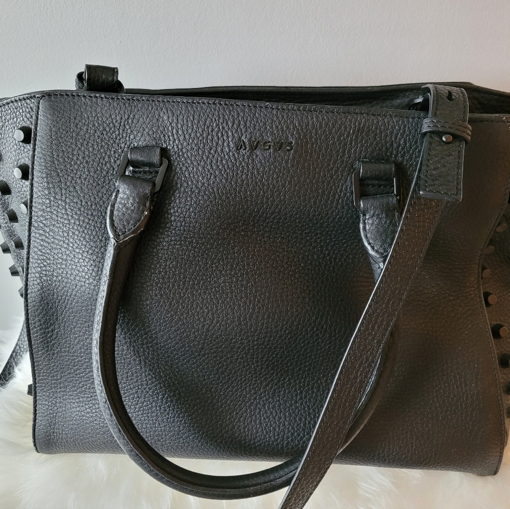 AVGVS Women's large studded handbag, 17x10x9